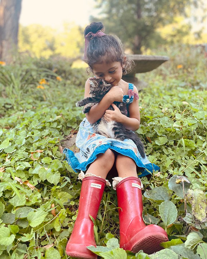 Schedule your stress-free mobile vet visit today.